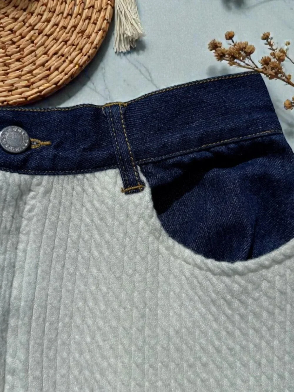 WeWoreWhat High Rise Denim Cable Knit Wide Leg Jean Size 27 - Picture 7 of 16